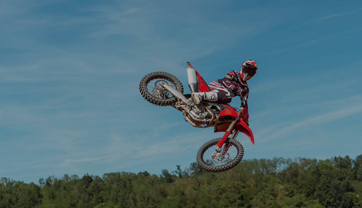 Novi Desmo250 MX
